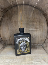 Amuerte Coca Gin Black
