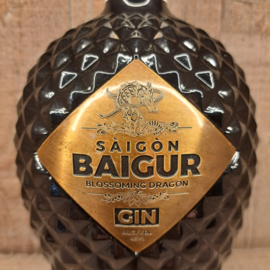 Saigon Baigur Blossoming Dragon Gin