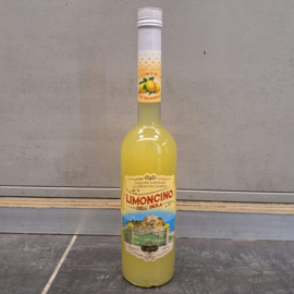 Limoncino (Limoncello) Dell'Isola