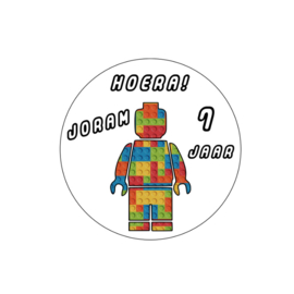 Traktatie stickers | lego poppetje  (met lego lettertype)