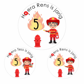 Traktatie stickers | Brandweer jongen/meisje