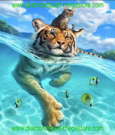 Zwemmende tijger