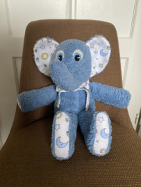 Kant & Klaar Blauwe knuffel olifant