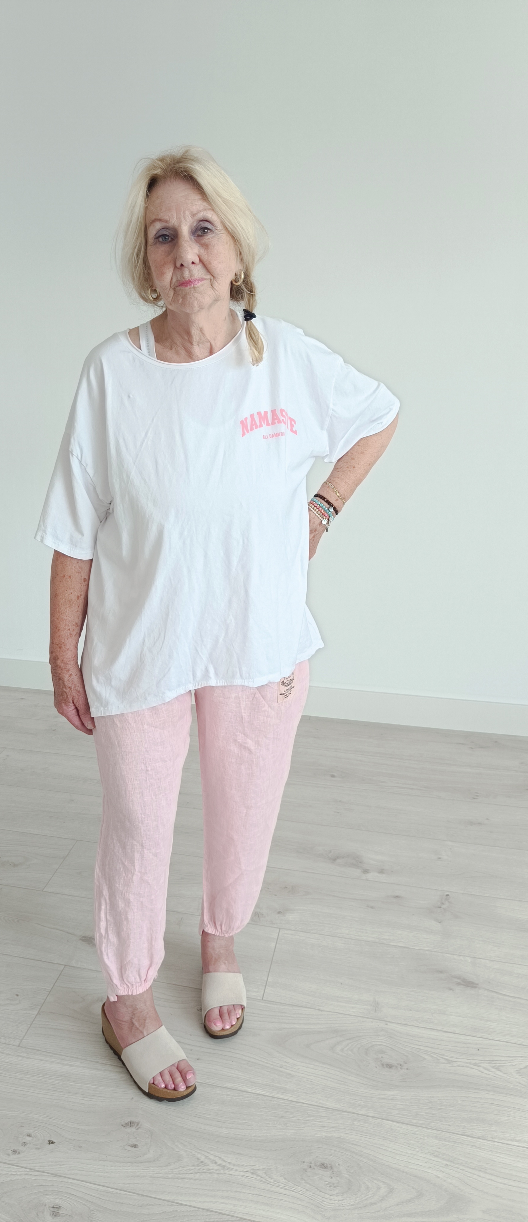 T shirt NAMASTE wit