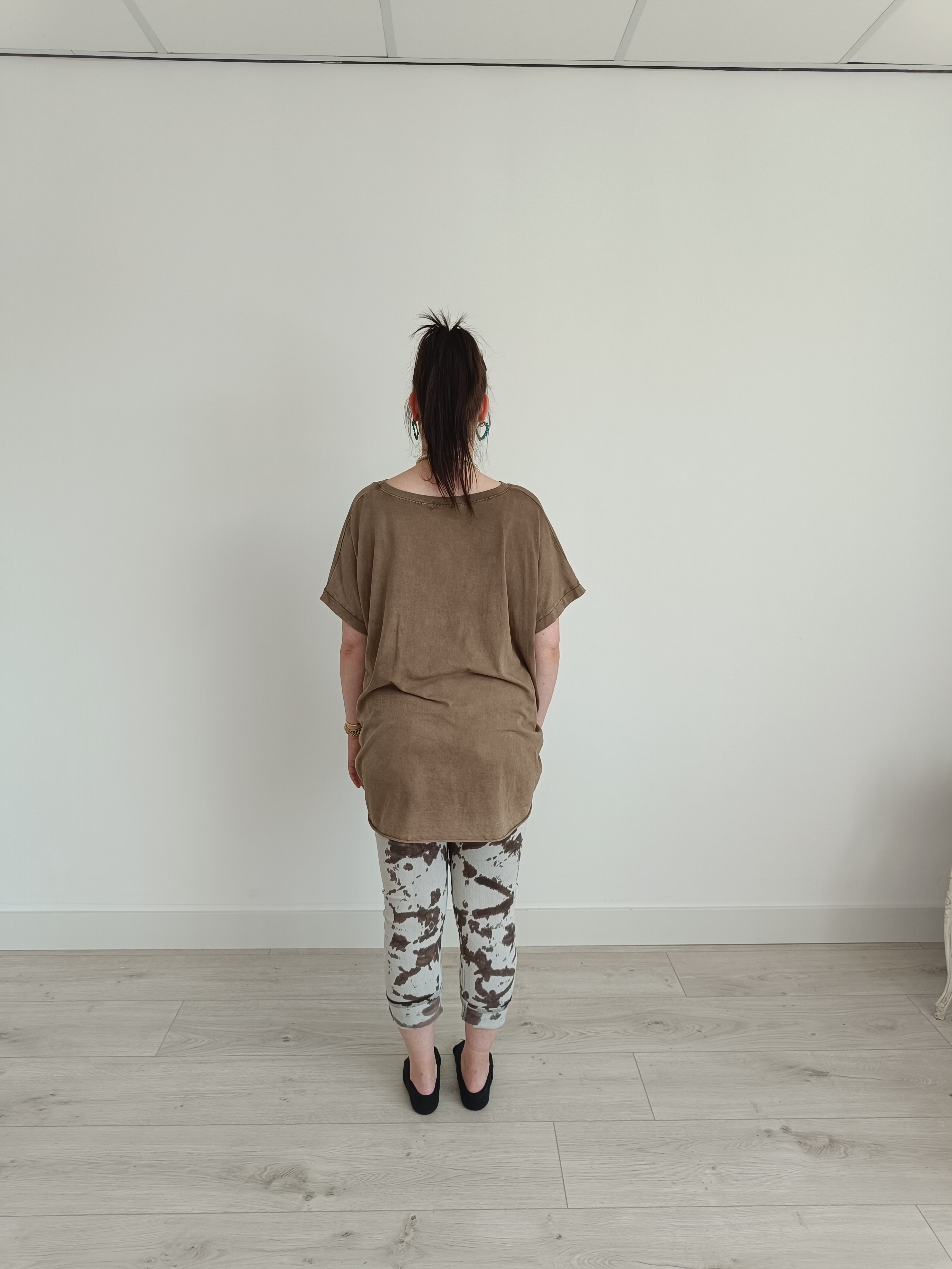 Basis shirt  chocolade  korte mouw