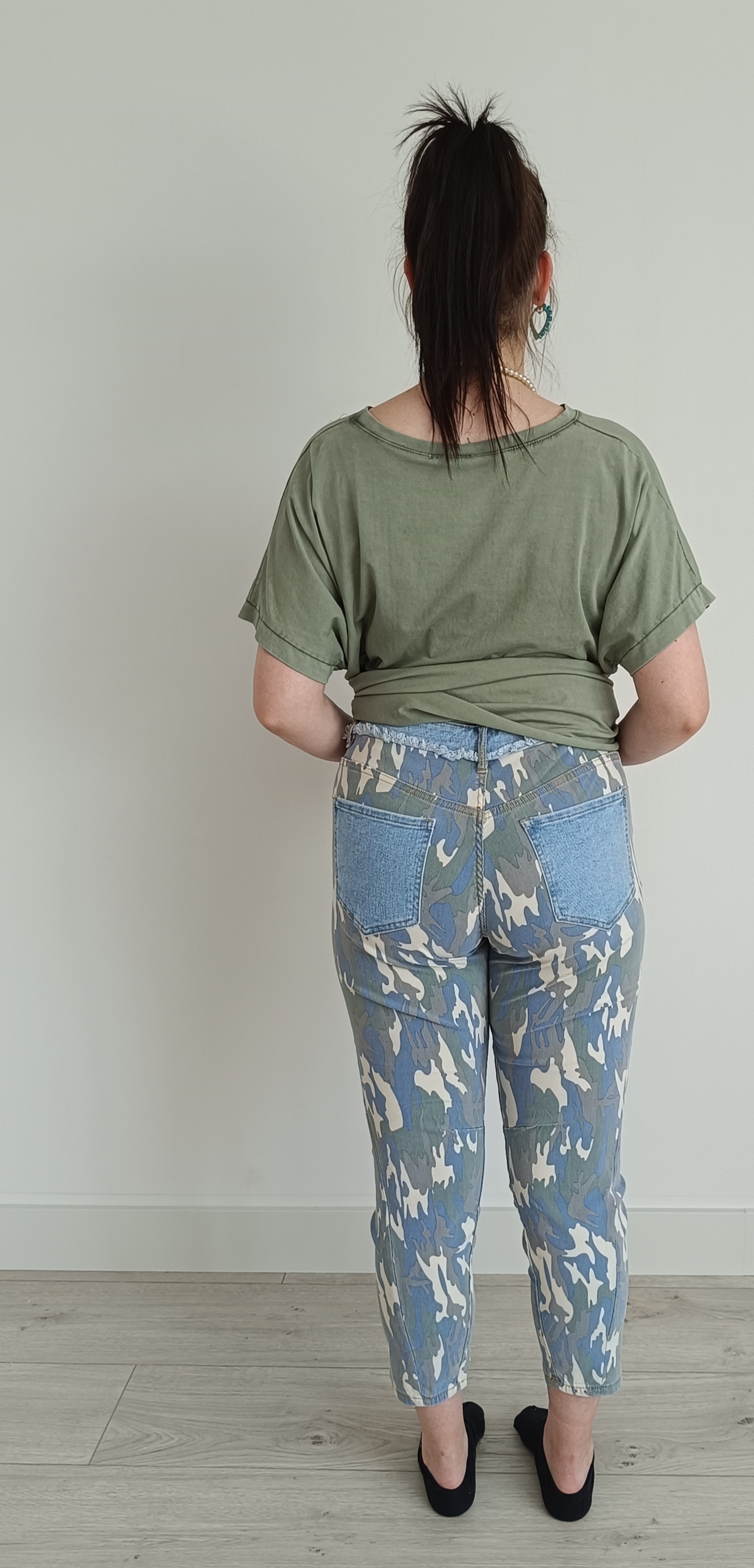 Jeans camouflage print maat 42/44