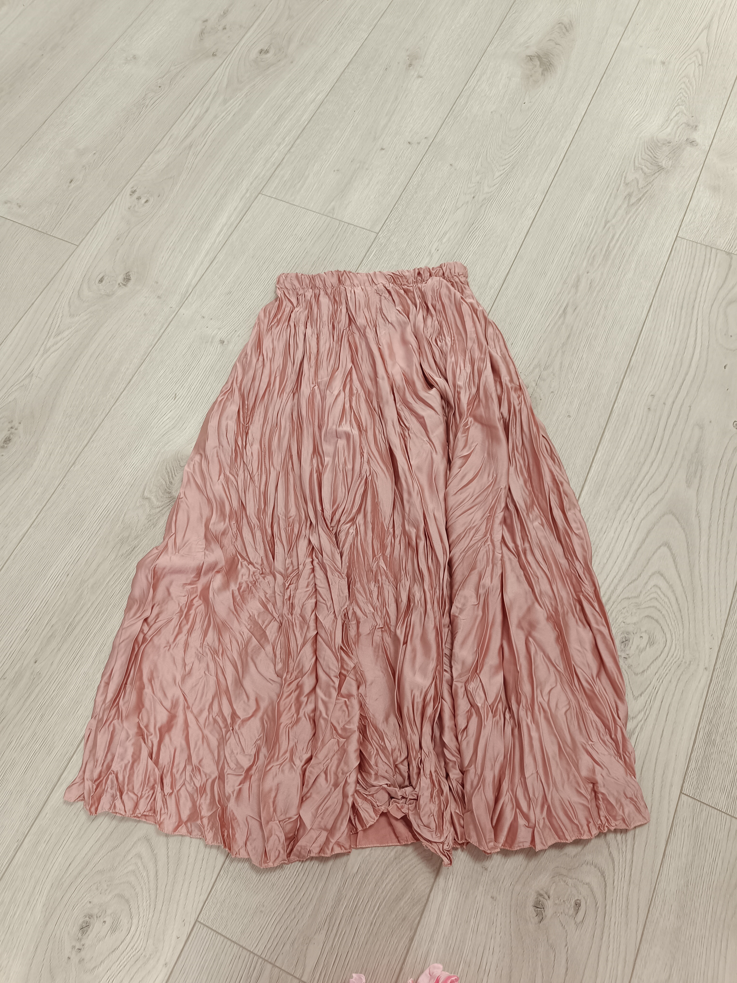 Oud roze  satijnen kreukel rok lang