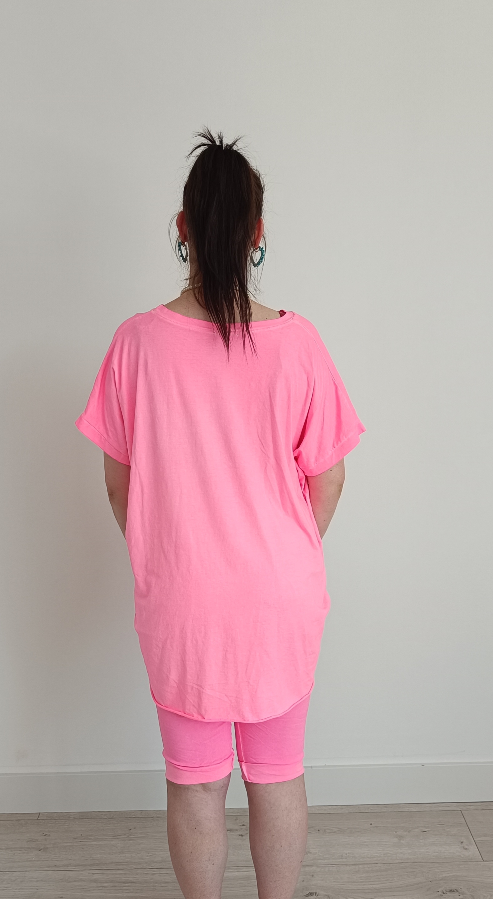 Neon pink skull shirt
