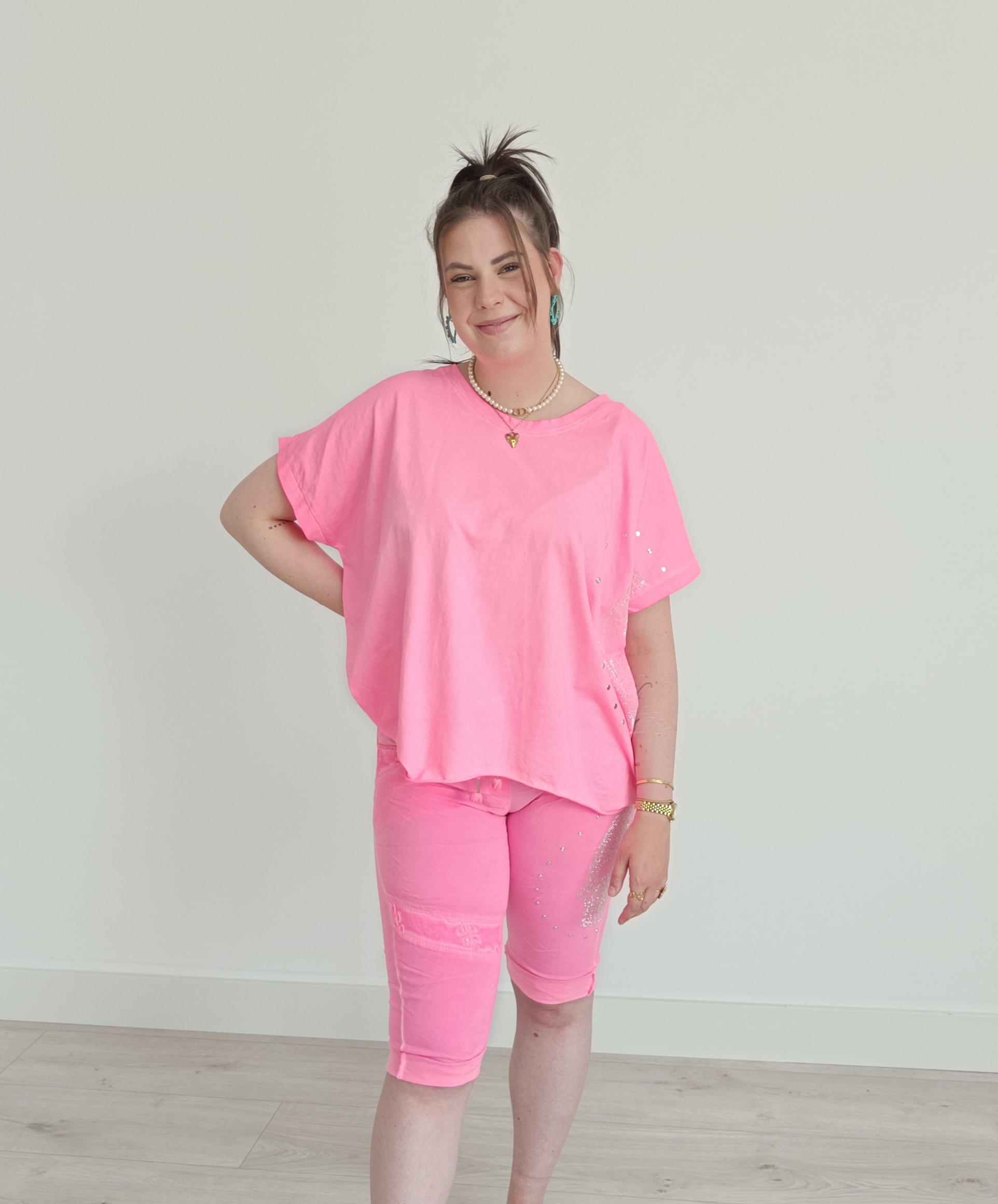 Neon pink skull shirt