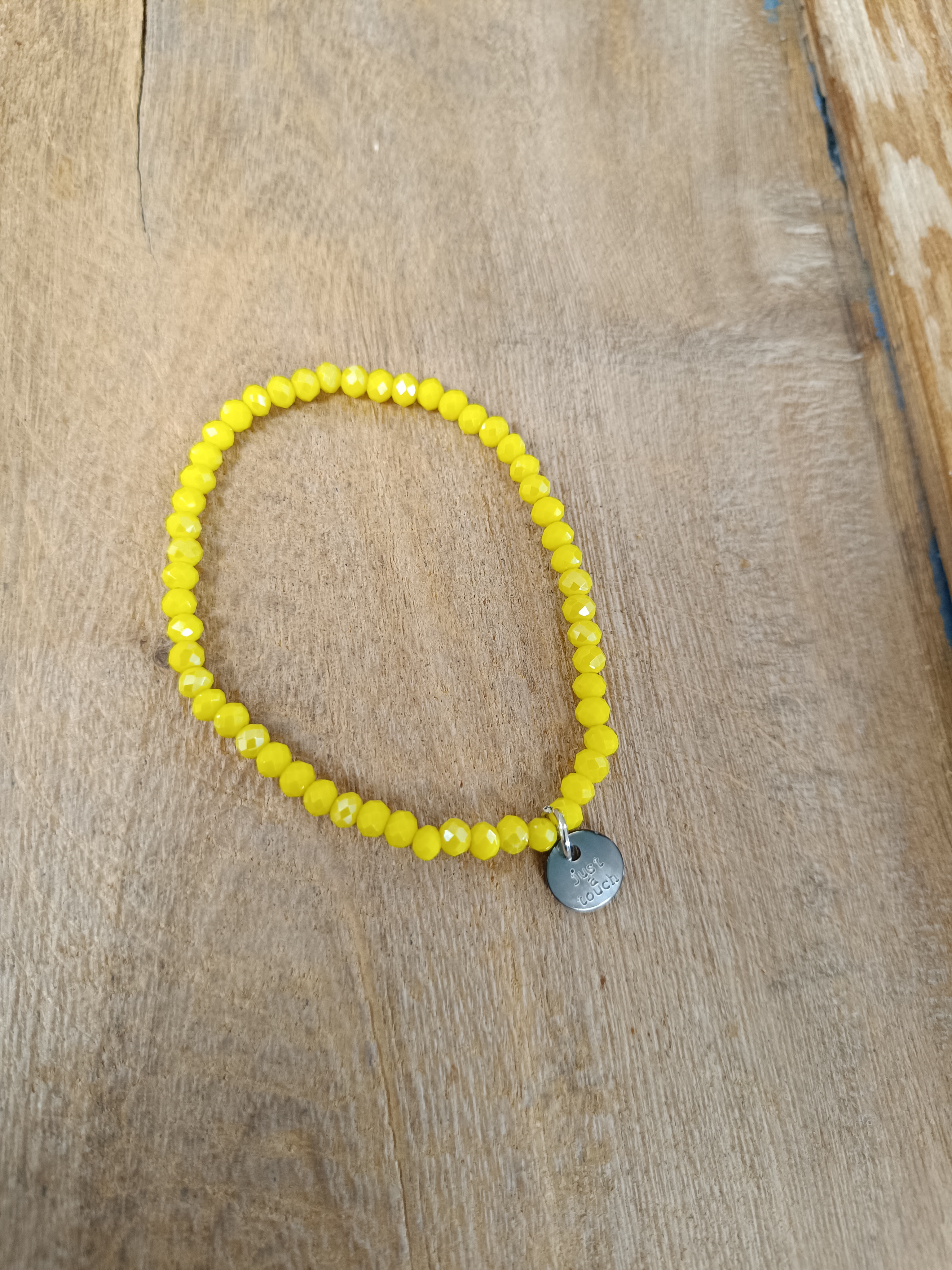Kralen armband Just a touch  geel