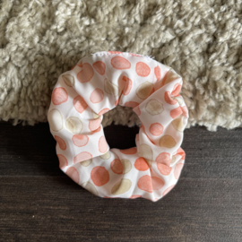 Pink dot Scrunchie