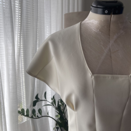 Adoria Off White