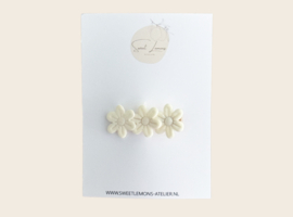 Haarspeldje Flowers - soft white