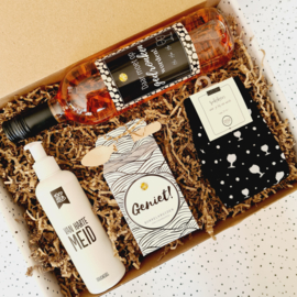 Borrelmomentje - Van harte meid - Wijn cadeau - Cadeaupakket