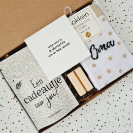 Cadeau voor oma - Een cadeautje voor jou - Brievenbus cadeau