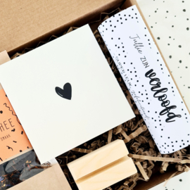 Verloofd cadeau - Cadeau verloving - Thee cadeau - Brievenbuscadeau