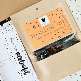 Verloofd cadeau - Cadeau verloving - Thee & notitieblok - Brievenbus cadeau
