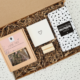 Cadeau voor vriendin - Thee & chocolade - Brievenbus cadeau