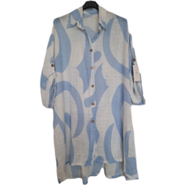 Lange blouse lichtblauw-wit