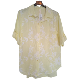 Gele blouse met borduursels