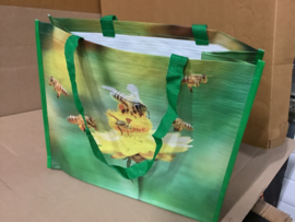 groene herbruikbare draagtas met bijenmotief