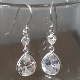 Oorhangers met Zirkonia's - 925 Sterling Zilver