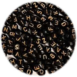 Letterkralen A - Z - Zwart met goudkleur letters - kunststof -  4x7mm