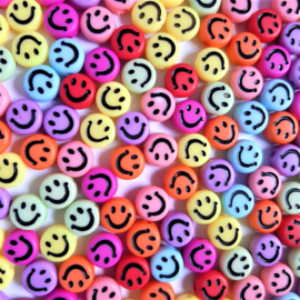 Acryl Smileys Kralen - multicolor of wit - 7x3.5mm - 25 stuks