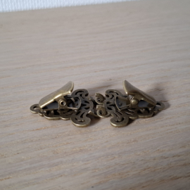 Antiek Brons Vestclip Noorse Sluiting met dubbele haak en oog