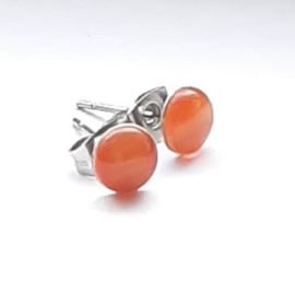 Stainless steel oorsteker met oranje plaksteen kattenoog 6mm