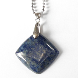 Blauwe Lapis Lazuli Ruitvormige Hanger aan RVS Halsketting