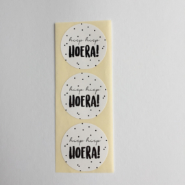 Sticker rond | hiep hiep hoera | 10 stuks