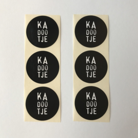 Sticker rond | kadootje | 10 stuks