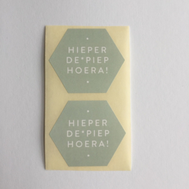 Sticker zeshoek | hieperdepiepHoera! sage green | 10 stuks